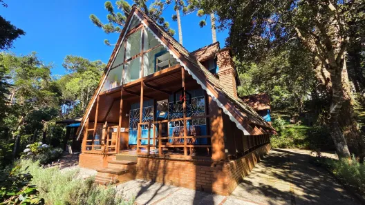 Casa com 3 Quartos à venda, 150m² no Parque das Fontes, Campos do Jordão