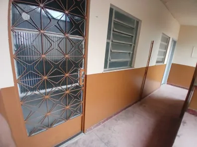 Apartamento com 2 Quartos para alugar, 50m² no Jardim Vinte e Cinco de Agosto, Duque de Caxias