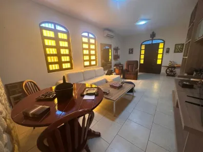 Casa com 4 Quartos à venda, 396m² no Canto do Forte, Praia Grande