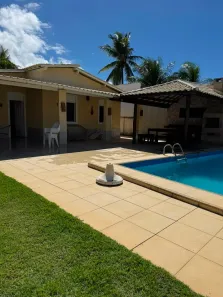 Casa de Condomínio com 5 Quartos para alugar, 218m² no Guarajuba (Monte Gordo), Camaçari