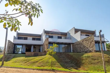 Fazenda/Sítio à venda, 205m² no , Delfinópolis