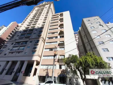 Apartamento com 3 Quartos para alugar, 124m² no Centro, Curitiba