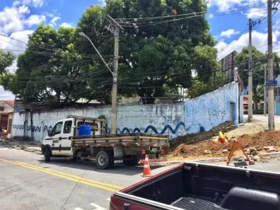 Galpão/Depósito/Armazém com 2 Quartos à venda, 60m² no Jardim Satélite, São José dos Campos