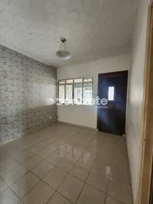 Casa com 2 Quartos à venda, 200m² no Vila Valparaíso, Santo André