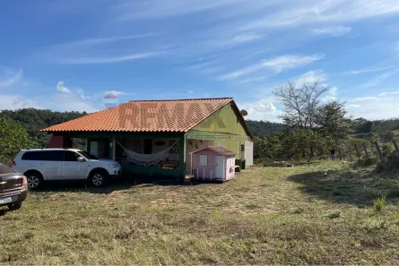 Fazenda/Sítio com 2 Quartos à venda, 180m² no Alto Corumbá, Corumbá de Goiás