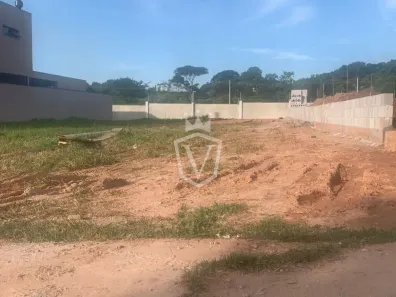 à venda, 697m² no Jardim das Samambaias, Jundiaí