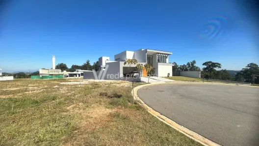 Lote/Terreno à venda, 705m² no Santa Cândida, Vinhedo