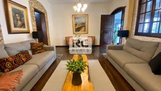 Casa com 7 Quartos para alugar, 500m² no Santa Lúcia, Belo Horizonte
