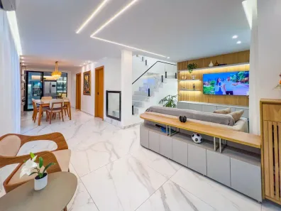 Sobrado com 4 Quartos à venda, 190m² no Cohama, São Luís