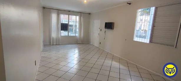 Imóvel Comercial com 2 Quartos para alugar, 200m² no Kobrasol, São José