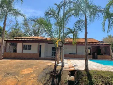 Fazenda/Sítio com 3 Quartos à venda, 250m² no , Fronteira