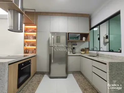Casa com 3 Quartos à venda, 100m² no Loteamento Grajaú, Maringá
