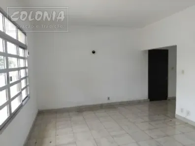 Casa com 3 Quartos para alugar, 220m² no Vila Assunção, Santo André