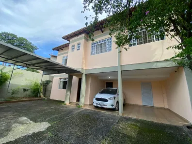 com 5 Quartos à venda, 380m² no Setor Leste Universitário, Goiânia