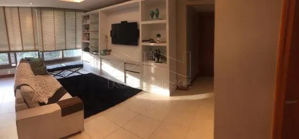 Apartamento com 3 Quartos à venda, 130m² no Três Figueiras, Porto Alegre