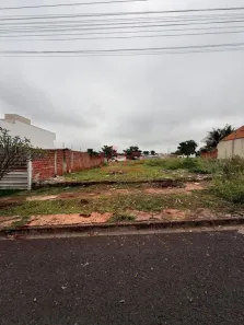 Lote/Terreno à venda, 200m² no Jardim Oriental, Maringá