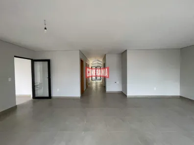 com 4 Quartos para alugar, 220m² no Baeta Neves, São Bernardo do Campo