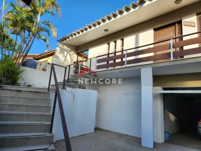 Casa com 5 Quartos à venda, 358m² no Nonoai, Porto Alegre