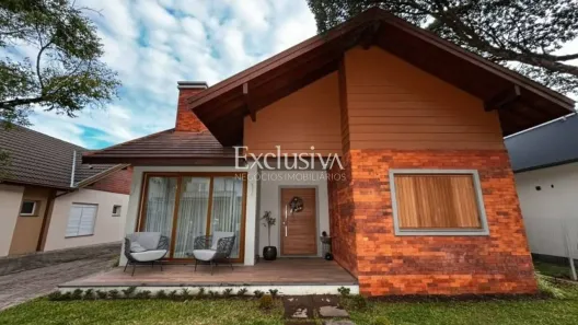 Casa com 3 Quartos à venda, 222m² no Carniel, Gramado