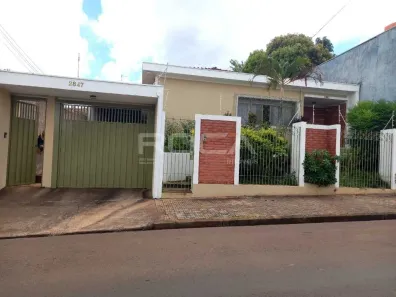 Casa com 3 Quartos à venda, 300m² no Jardim São Carlos, São Carlos