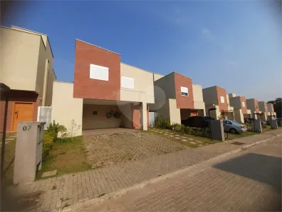 Casa de Condomínio com 3 Quartos à venda, 270m² no Bairro do Cambará, São Roque