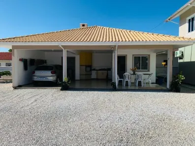 Casa com 4 Quartos à venda, 189m² no Aririú, Palhoça
