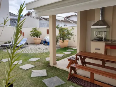 Casa de Condomínio com 3 Quartos à venda, 238m² no Campos do Conde II, Tremembé