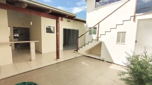 Casa com 3 Quartos à venda, 309m² no Residencial Alice Barbosa Extensão, Goiânia