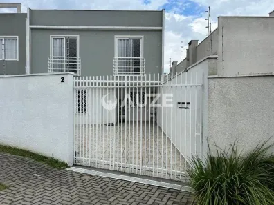 Sobrado com 3 Quartos à venda, 109m² no Uberaba, Curitiba