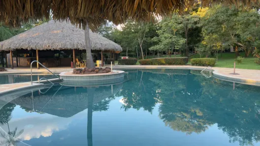 Casa de Condomínio com 4 Quartos à venda, 320m² no Marupiara, Aruanã