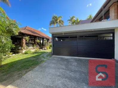 Casa com 5 Quartos à venda, 680m² no Palmeiras, Cabo Frio