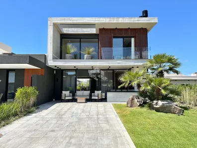 Casa de Condomínio com 4 Quartos à venda, 20m² no XANGRI-LÁ, Xangri-lá