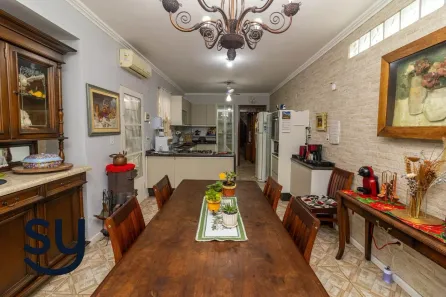 Casa com 4 Quartos para alugar, 190m² no Moinhos de Vento, Porto Alegre