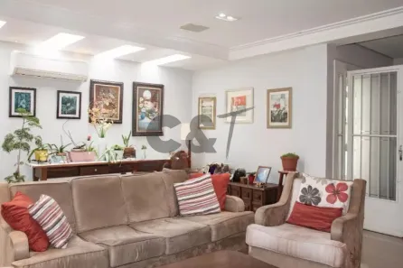 Casa com 7 Quartos à venda, 448m² no Nova Piraju, São Paulo