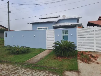 Casa com 3 Quartos à venda, 110m² no Loteamento Extensão do Serramar, Rio das Ostras