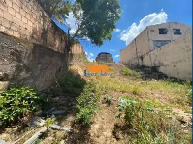 Lote/Terreno à venda, 593m² no Cachoeirinha, Belo Horizonte