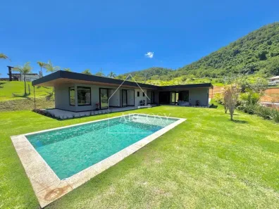 Casa de Condomínio com 4 Quartos à venda, 350m² no Pedro do Rio, Petrópolis
