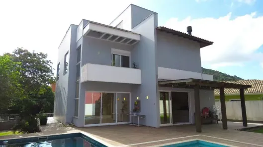 Casa com 4 Quartos à venda, 320m² no Sambaqui, Florianópolis