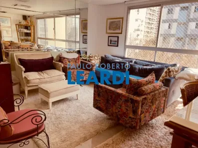 Apartamento com 3 Quartos à venda, 144m² no Consolação, São Paulo