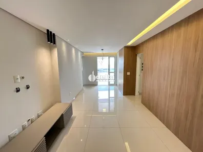 Apartamento com 3 Quartos para alugar, 92m² no Santa Mônica, Uberlândia