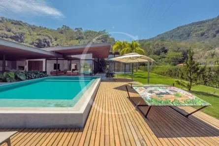 Casa com 7 Quartos à venda, 1950m² no , Mangaratiba