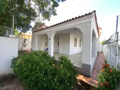 Imóvel Comercial com 8 Quartos para alugar, 269m² no Centro, Teresina