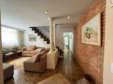 Sobrado com 4 Quartos à venda, 250m² no Vila Dom Pedro I, São Paulo