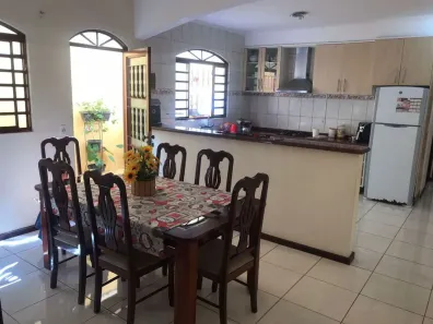 Casa com 4 Quartos à venda, 200m² no Residencial Bosque dos Ipês, São José dos Campos