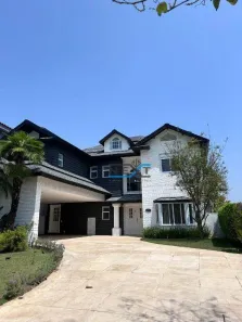 Casa de Condomínio com 5 Quartos para venda ou aluguel, 480m² no Tamboré, Santana de Parnaíba
