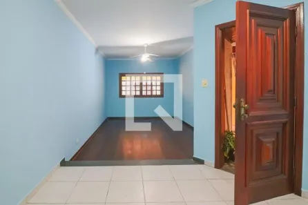 Casa com 3 Quartos à venda, 130m² no Jardim Olympia, São Paulo