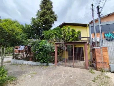 Casa com 4 Quartos para alugar, 250m² no Salgado Filho, Caxias do Sul