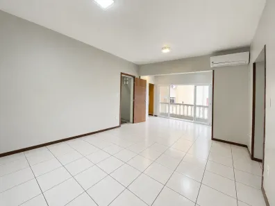 Apartamento com 4 Quartos para alugar, 118m² no Centro, Florianópolis