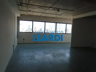 Sala Comercial à venda, 63m² no Santo Amaro, São Paulo