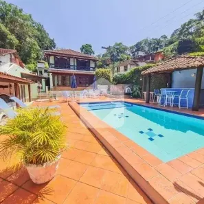 Casa com 3 Quartos à venda, 105m² no Duarte Silveira, Petrópolis